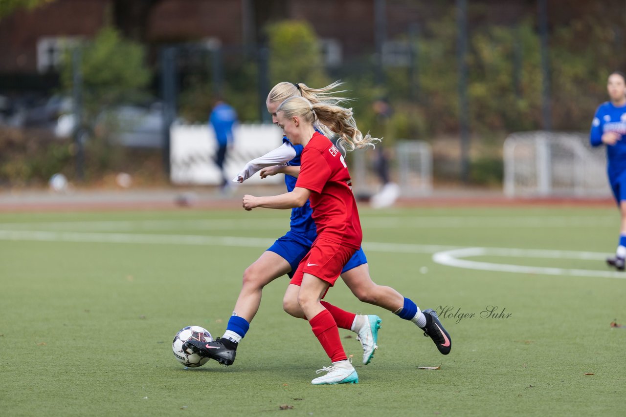 Bild 123 - wCJ Eimsbuettler TV - FC Rosengarten : Ergebnis: 2:0